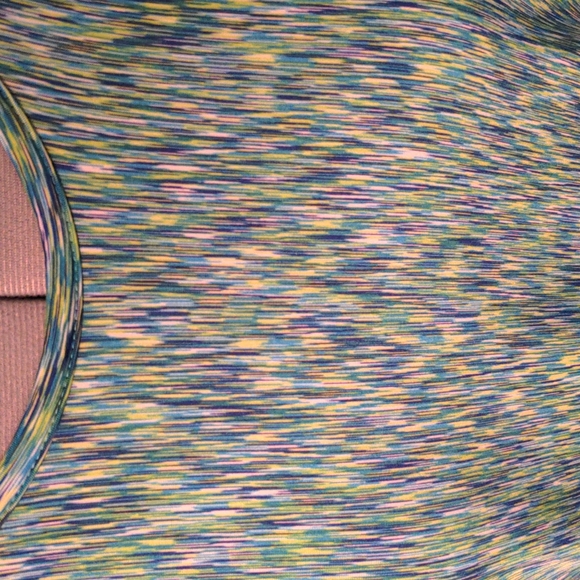 Athleta Workout Top - Women's Medium - Picture 2 of 7